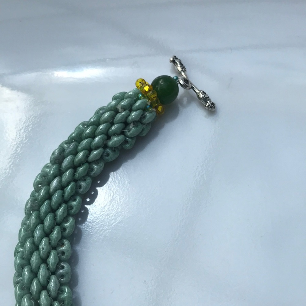 Mint green bracelet - Picture 3 of 3